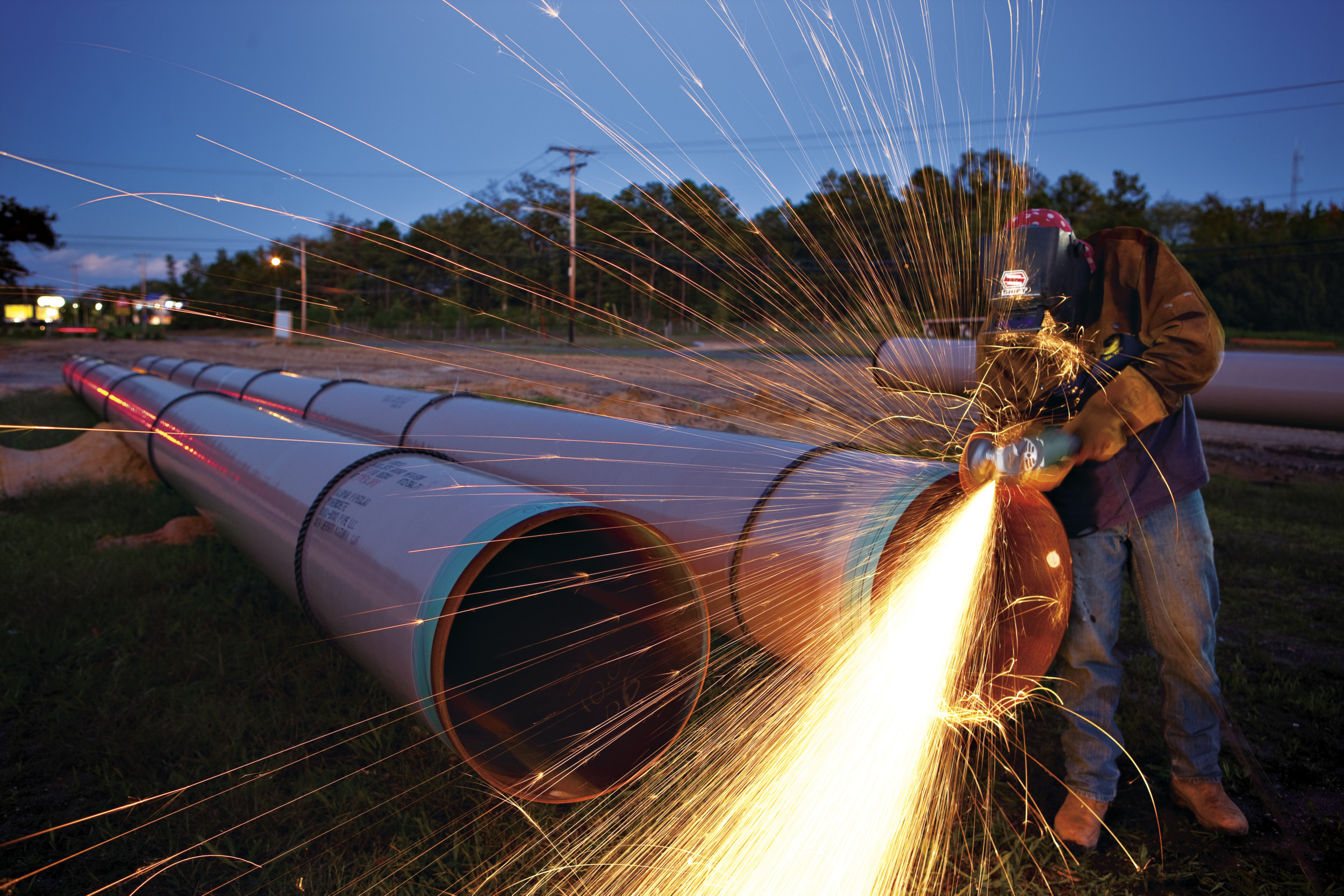 JOHNMADEREPHOTOGRAPHY_2-47560_NJR_Pipegrinding_005_v1